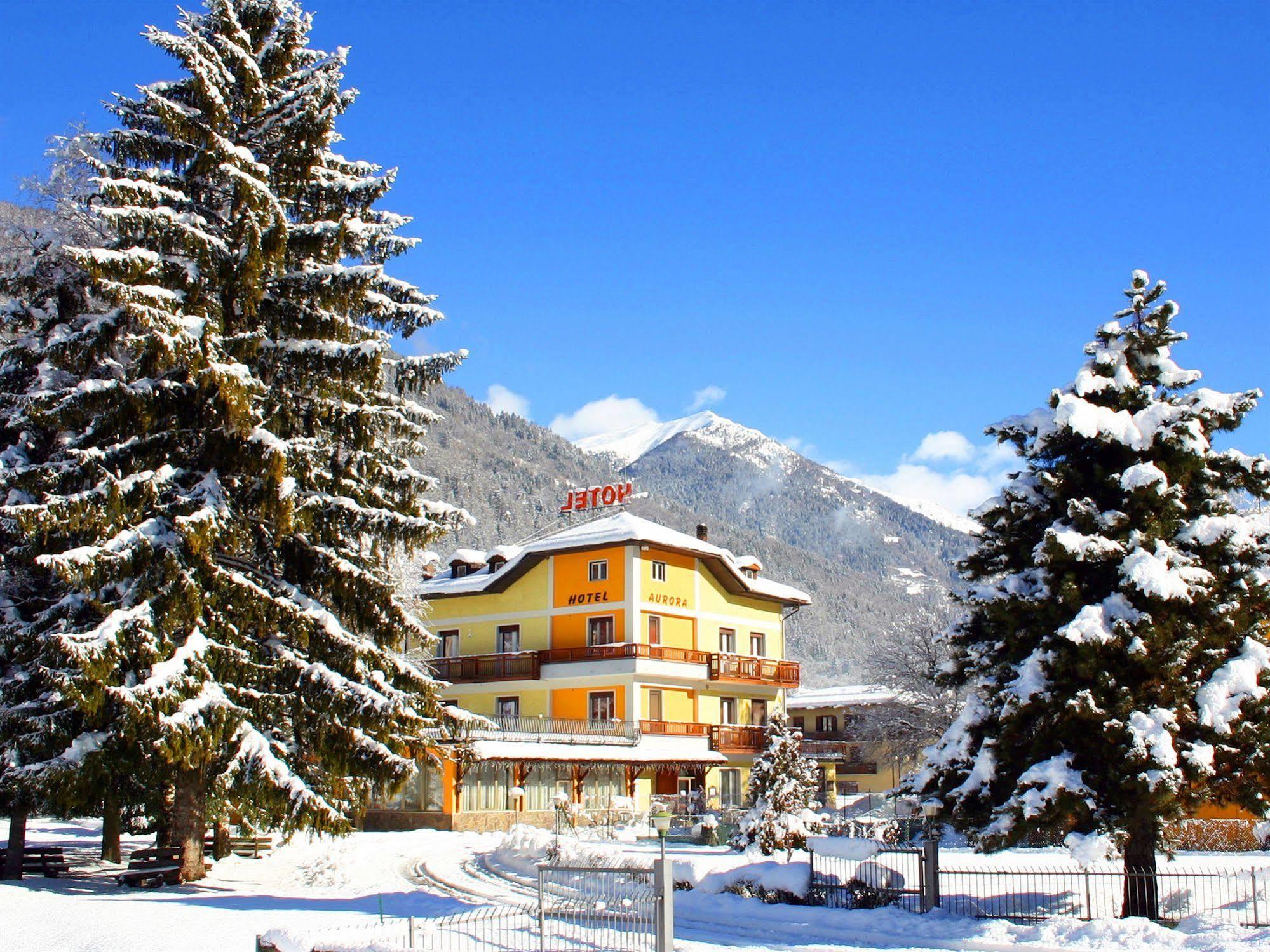 Hotel Aurora Monclassico Exterior foto